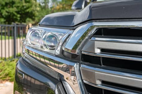 2021 Toyota Land Cruiser - Image 2