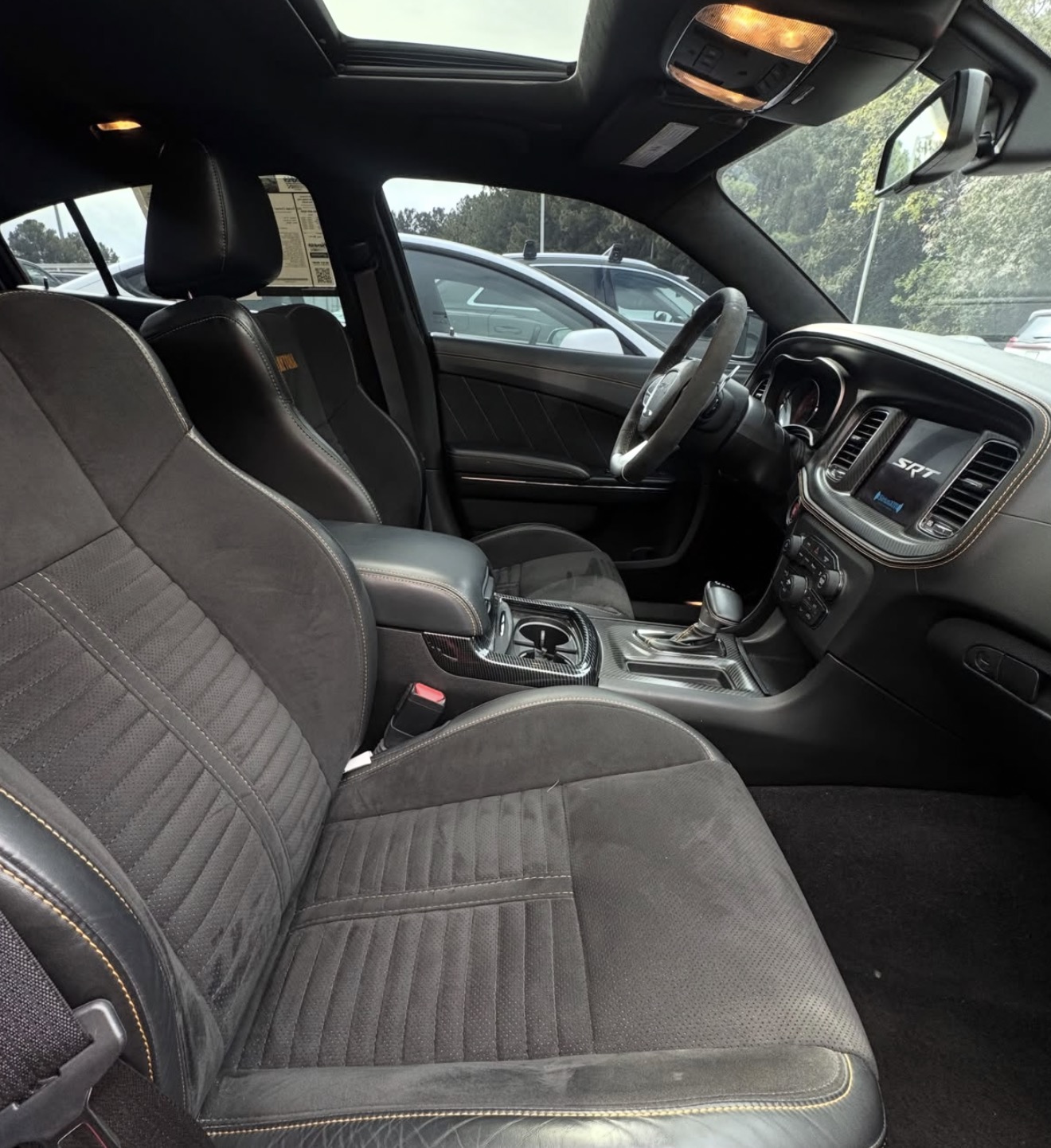 2023 Dodge Charger SRT Hellcat - Image 7