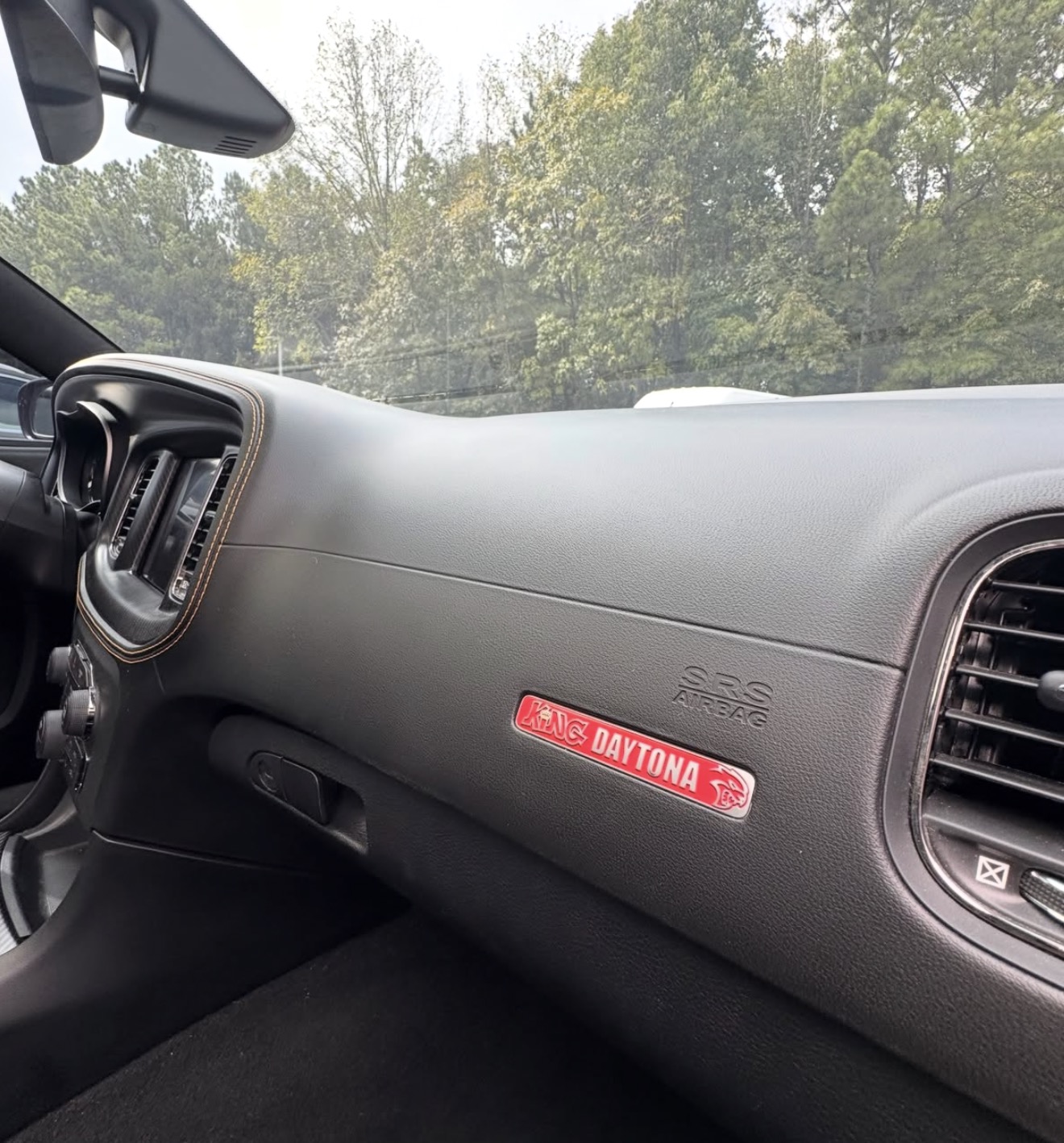 2023 Dodge Charger SRT Hellcat - Image 11
