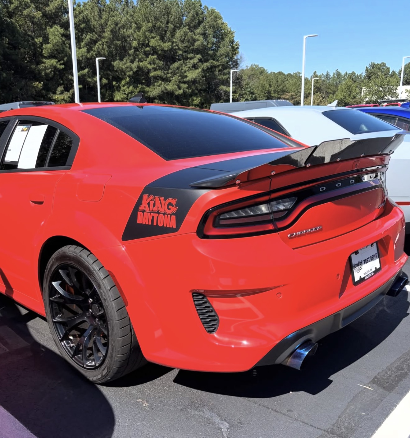 2023 Dodge Charger SRT Hellcat - Image 4